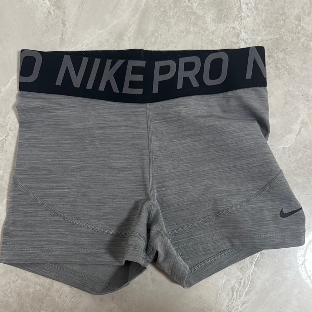 Nike Pro Heather Gray Training Shorts